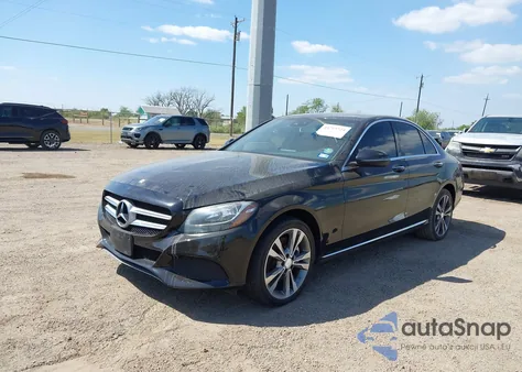 2016 Mercedes-Benz C 300 4Matic из США, поврежденный, VIN WDDWF4KB9GR139425